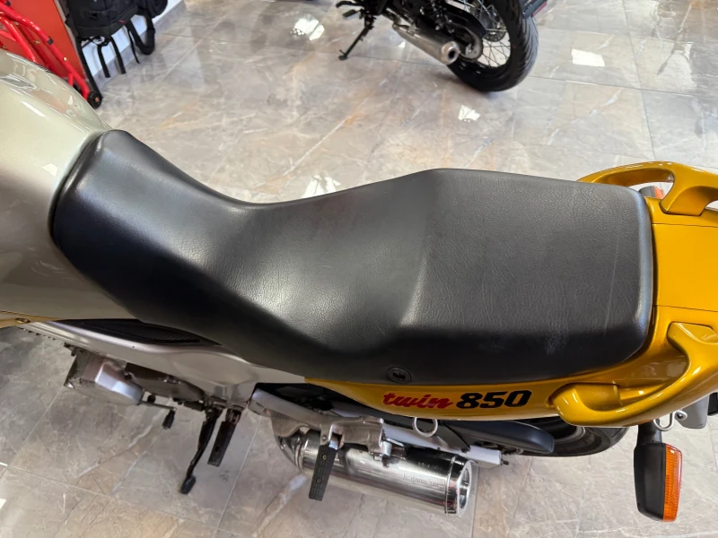 Yamaha Tdm 850cc.28000km., снимка 7 - Мотоциклети и мототехника - 51027237