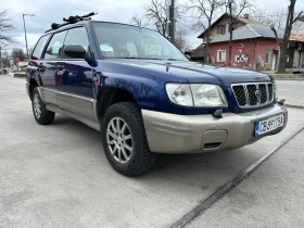 Subaru Forester Колата има сложен лифт допълнително и е  проходима, снимка 1