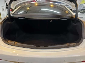 Mercedes-Benz E 220 d Coupe AMG Pkg HUD PANO, снимка 15
