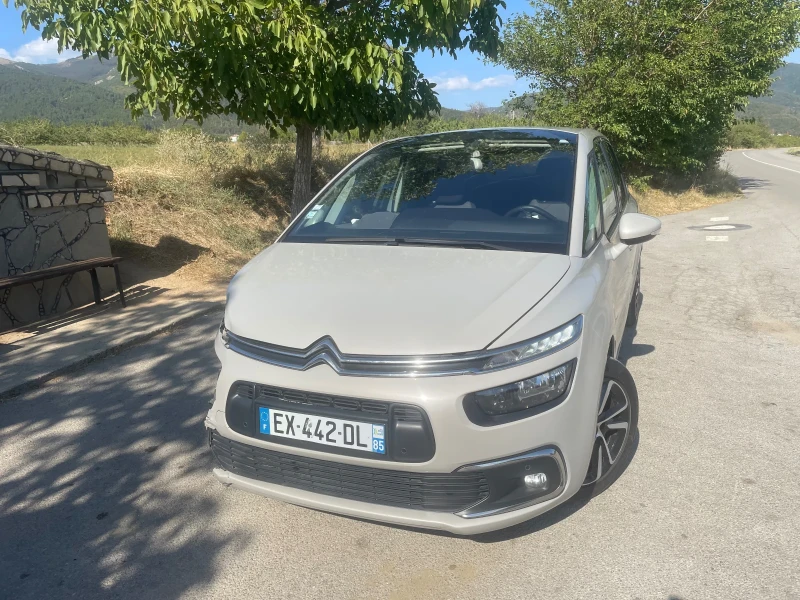 Citroen C4 Picasso 1.6 HDI 120кс - НЯМА такава цена! С лек удар!, снимка 7 - Автомобили и джипове - 47019547