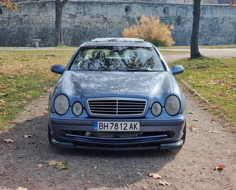 Mercedes-Benz CLK AMG Line, снимка 3 - Автомобили и джипове - 48293496