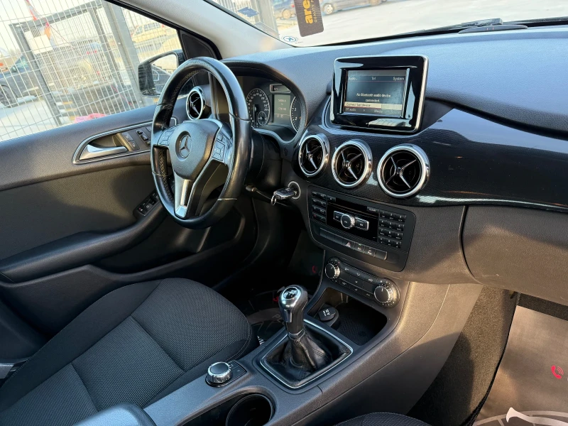 Mercedes-Benz B 180 i* 170.000КМ* 2014г* РЪЧКА* УНИКАТ* , снимка 15 - Автомобили и джипове - 49131787