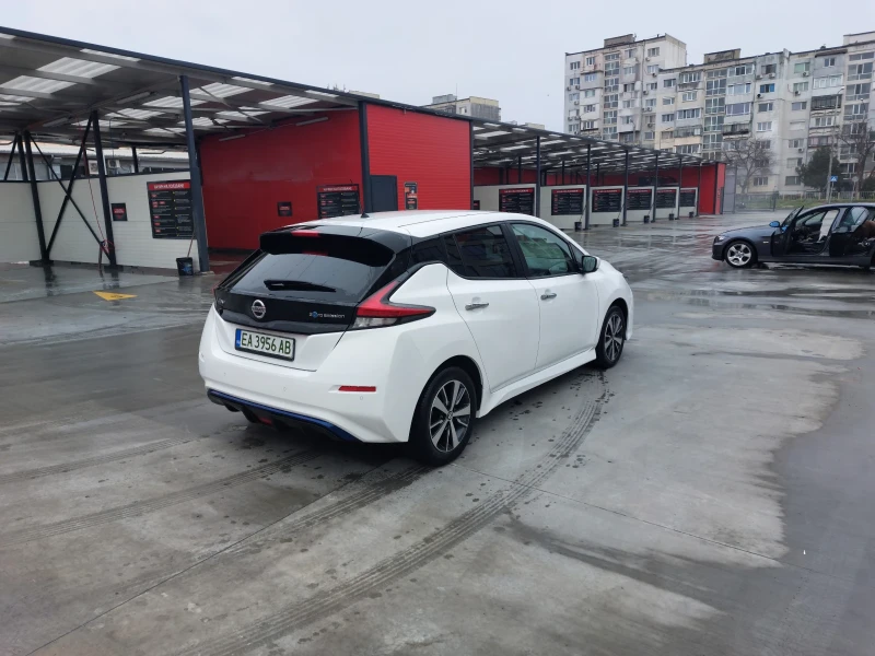 Nissan Leaf , снимка 4 - Автомобили и джипове - 49275120