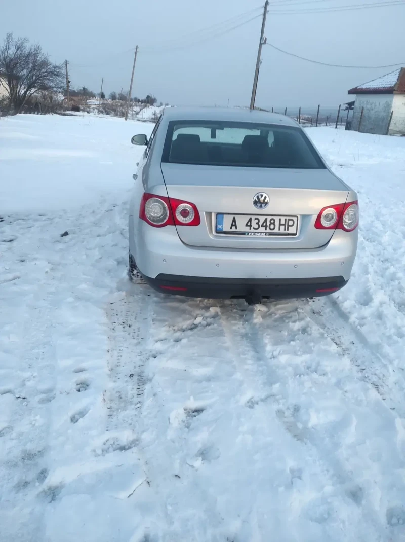VW Jetta 2.0 tdi-140k.s., снимка 7 - Автомобили и джипове - 51237880
