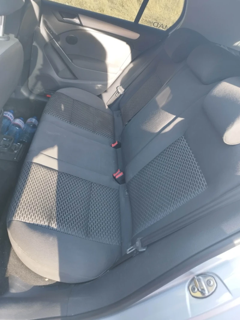 VW Golf 1, 9, снимка 12 - Автомобили и джипове - 51801320