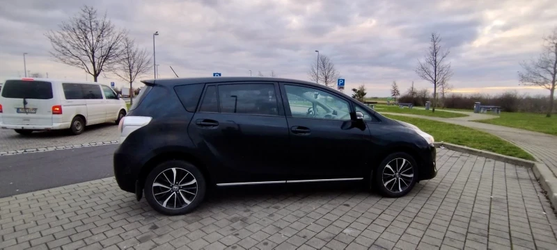 Toyota Verso S -1.8/147 к.с./ 6+ 1, снимка 7 - Автомобили и джипове - 52532811
