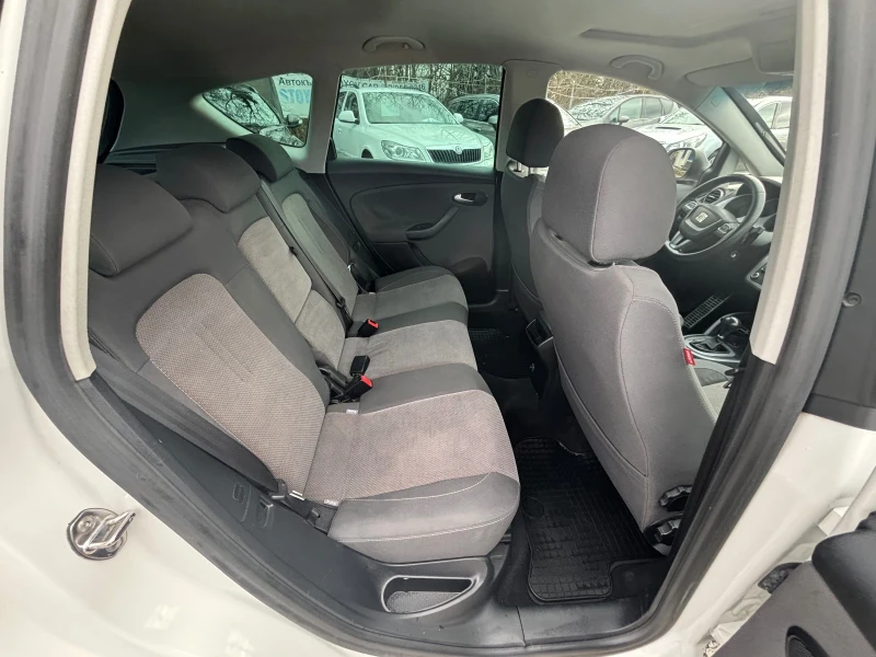 Seat Altea 1.6TDI XL, снимка 8 - Автомобили и джипове - 52613561