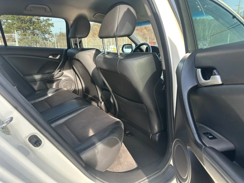 Honda Accord 2.4-TypeS-TOURER-AUTOMAT-SWISS-1Г-ГАРАНЦИЯ, снимка 13 - Автомобили и джипове - 52838804