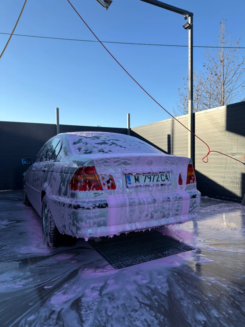 BMW 318, снимка 9 - Автомобили и джипове - 52913239