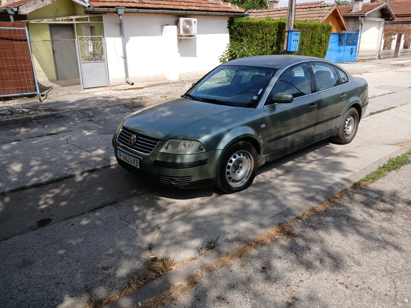 VW Passat, снимка 8 - Автомобили и джипове - 53104565