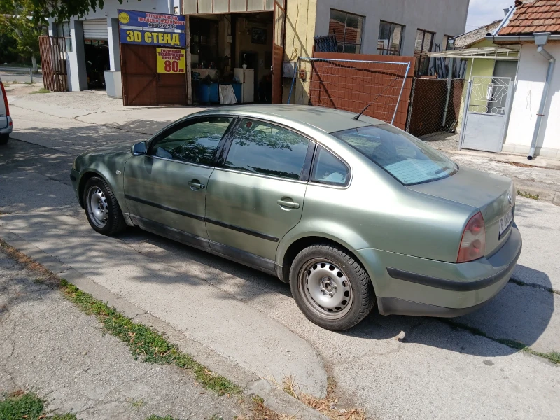 VW Passat, снимка 4 - Автомобили и джипове - 53104565