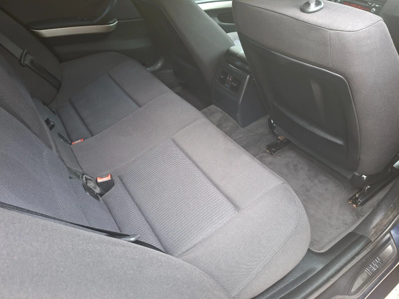 BMW 320 2.0i FACE.AVTOMAT, снимка 14 - Автомобили и джипове - 53423212
