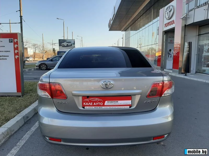 Toyota Avensis, снимка 5 - Автомобили и джипове - 46677923