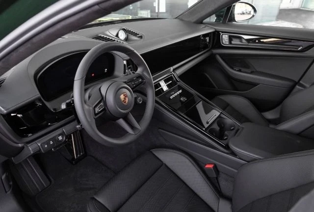 Porsche Panamera GTS = Sport Chrono= Гаранция, снимка 10 - Автомобили и джипове - 48994582