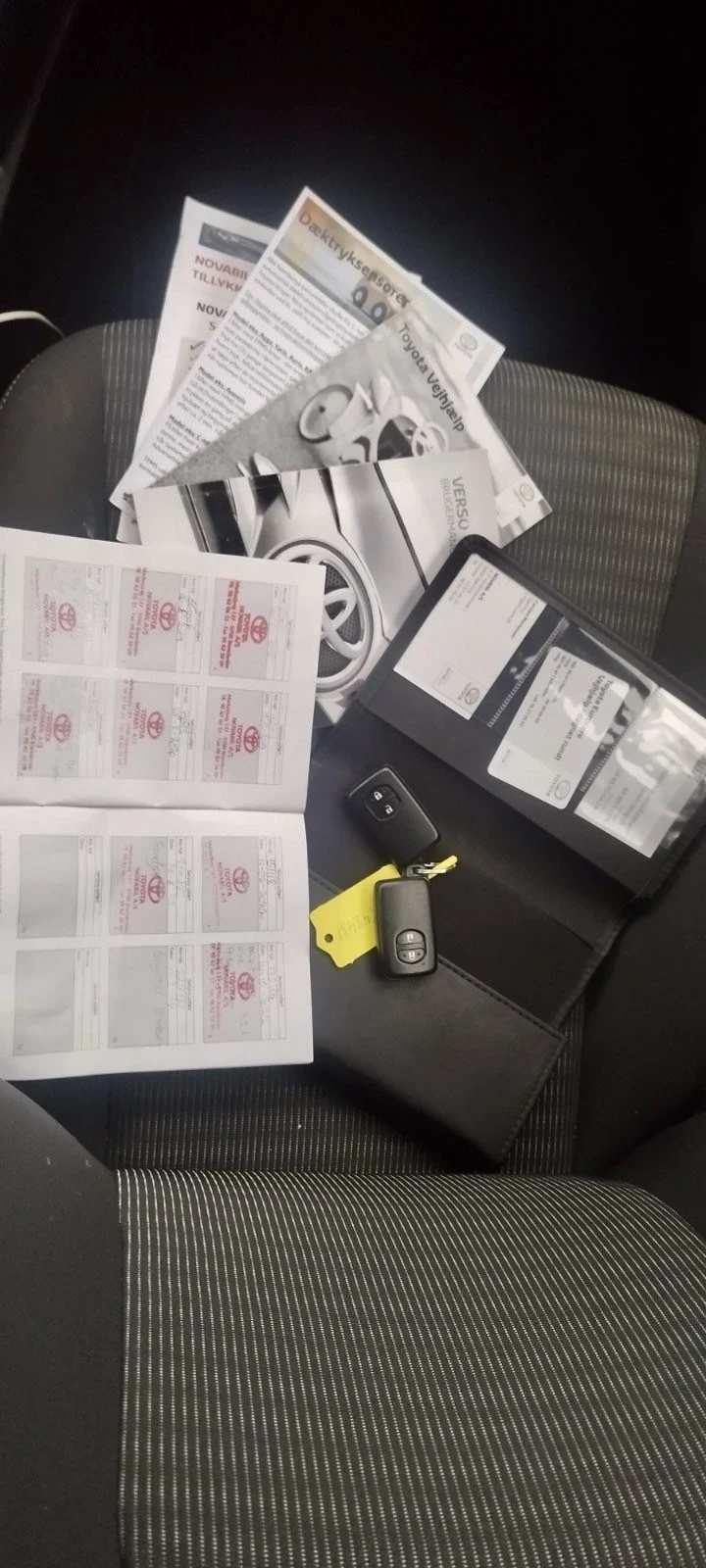 Toyota Verso S -1.8/147 к.с./ 6+ 1, снимка 10 - Автомобили и джипове - 52532811