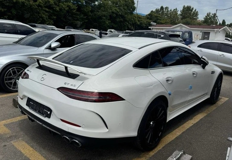 Mercedes-Benz GT AMG 43 4matic+ , снимка 3 - Автомобили и джипове - 56285550