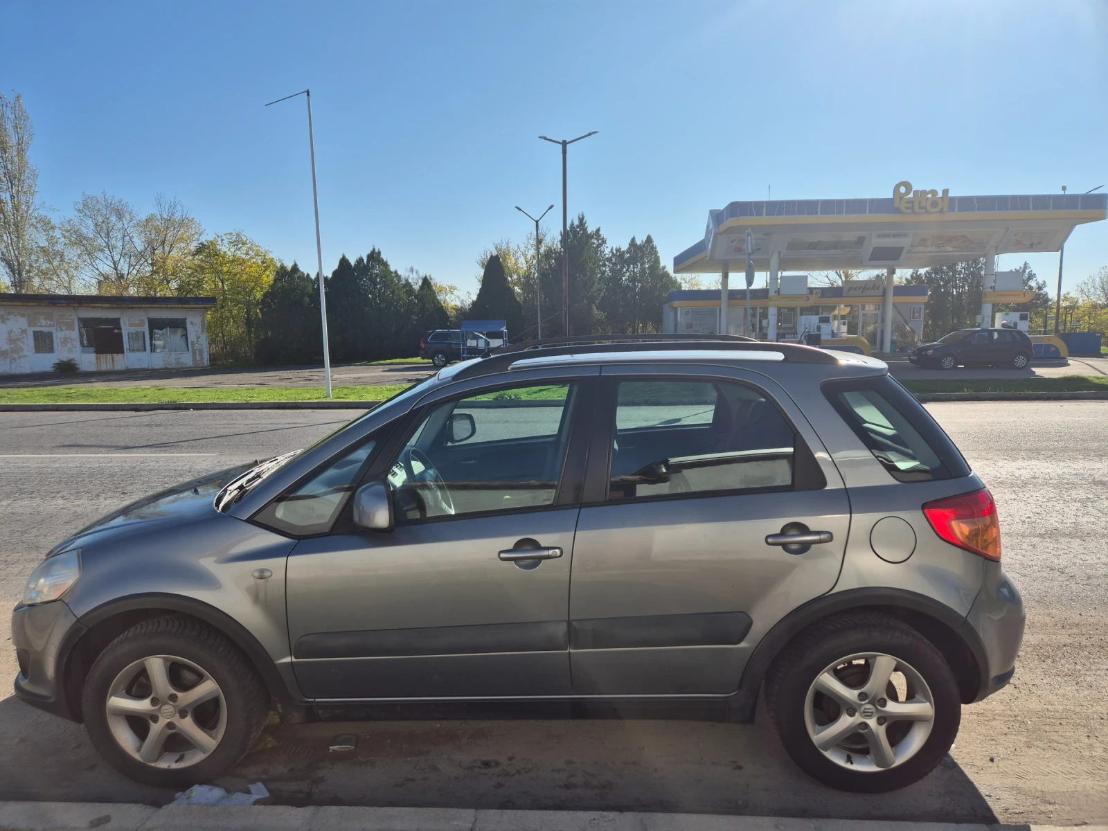 Suzuki SX4, снимка 1