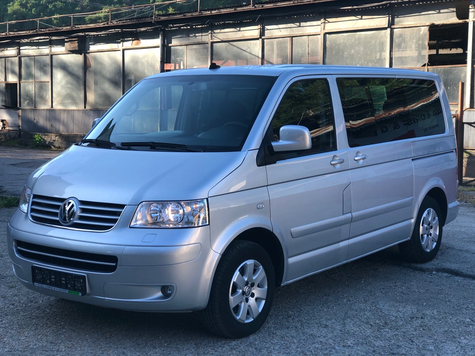 VW Multivan 2.5-130к.с-ИТАЛИЯ! - изображение 3