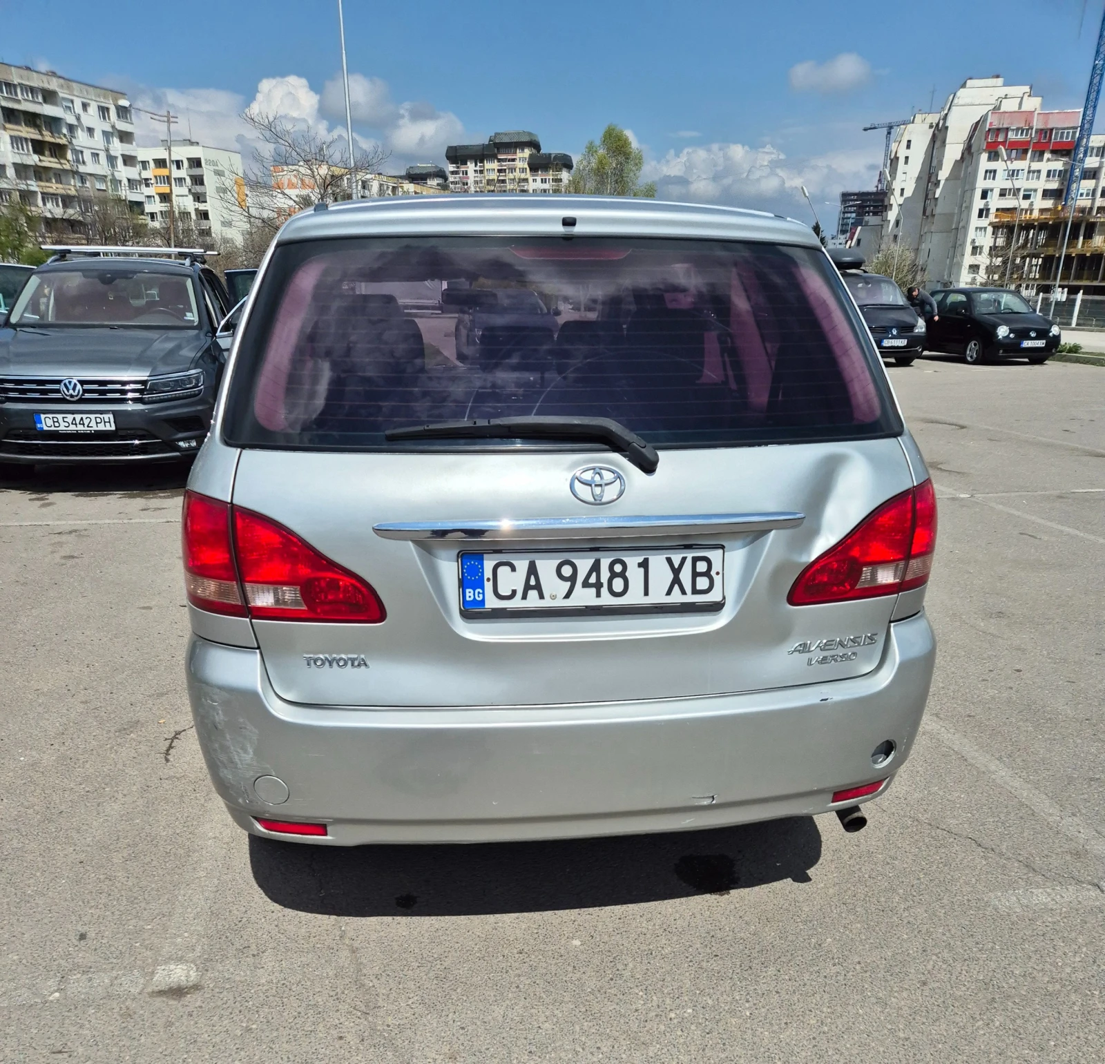 Toyota Avensis verso D4D - изображение 3