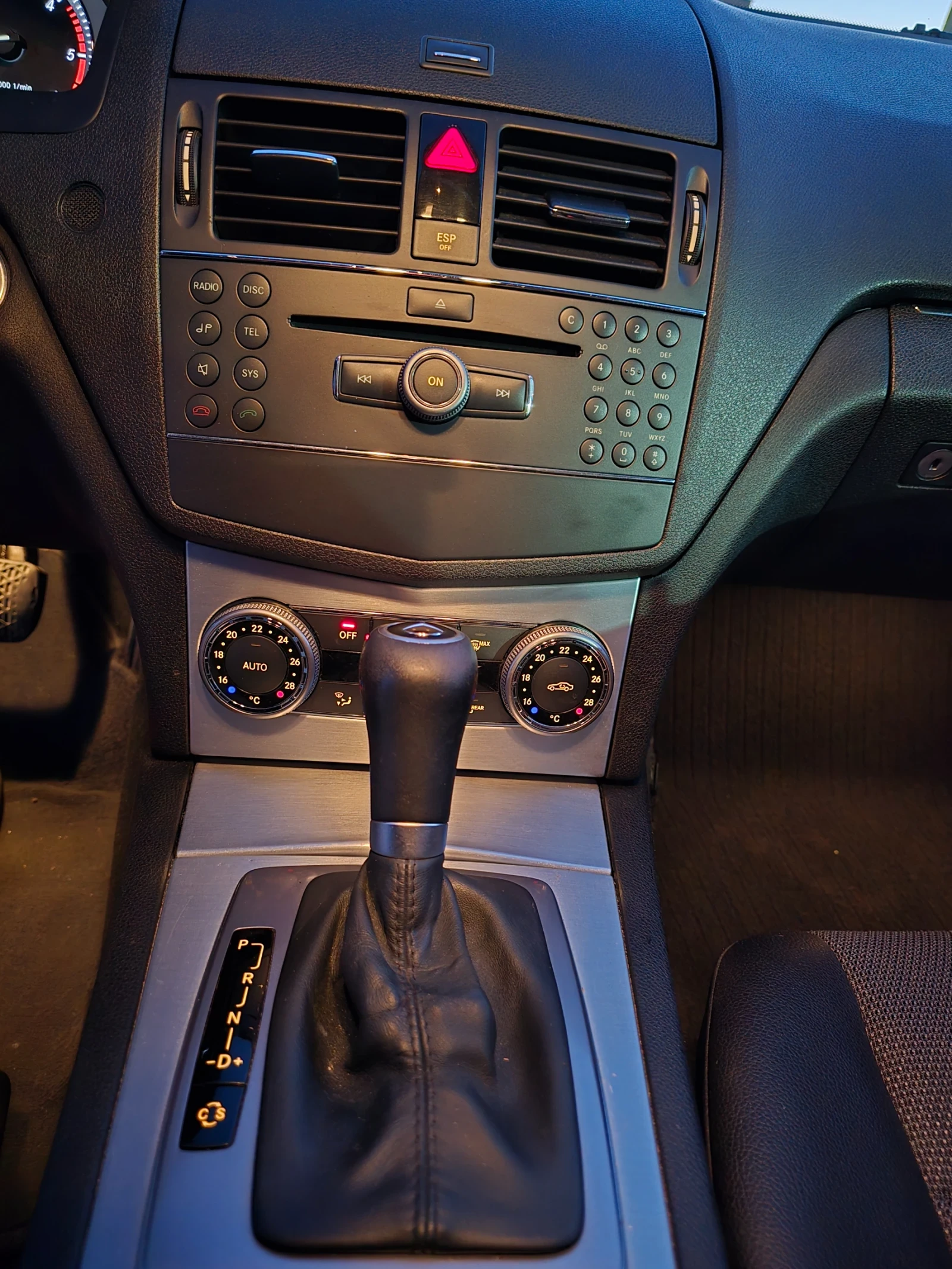 Mercedes-Benz C 220 2200 - изображение 9