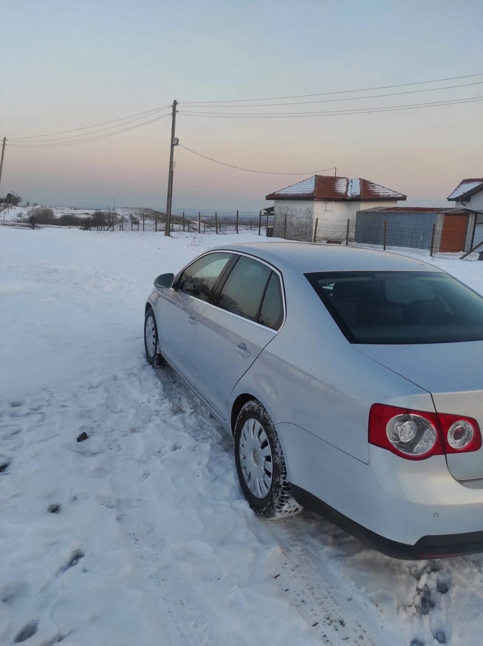 VW Jetta 2.0 tdi-140k.s. - изображение 7