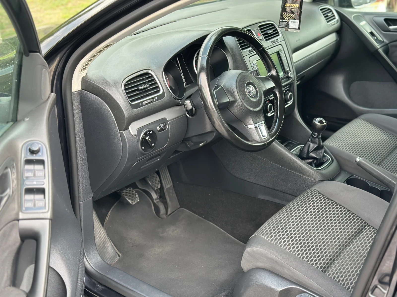 VW Golf 1, 6 TDI - изображение 8