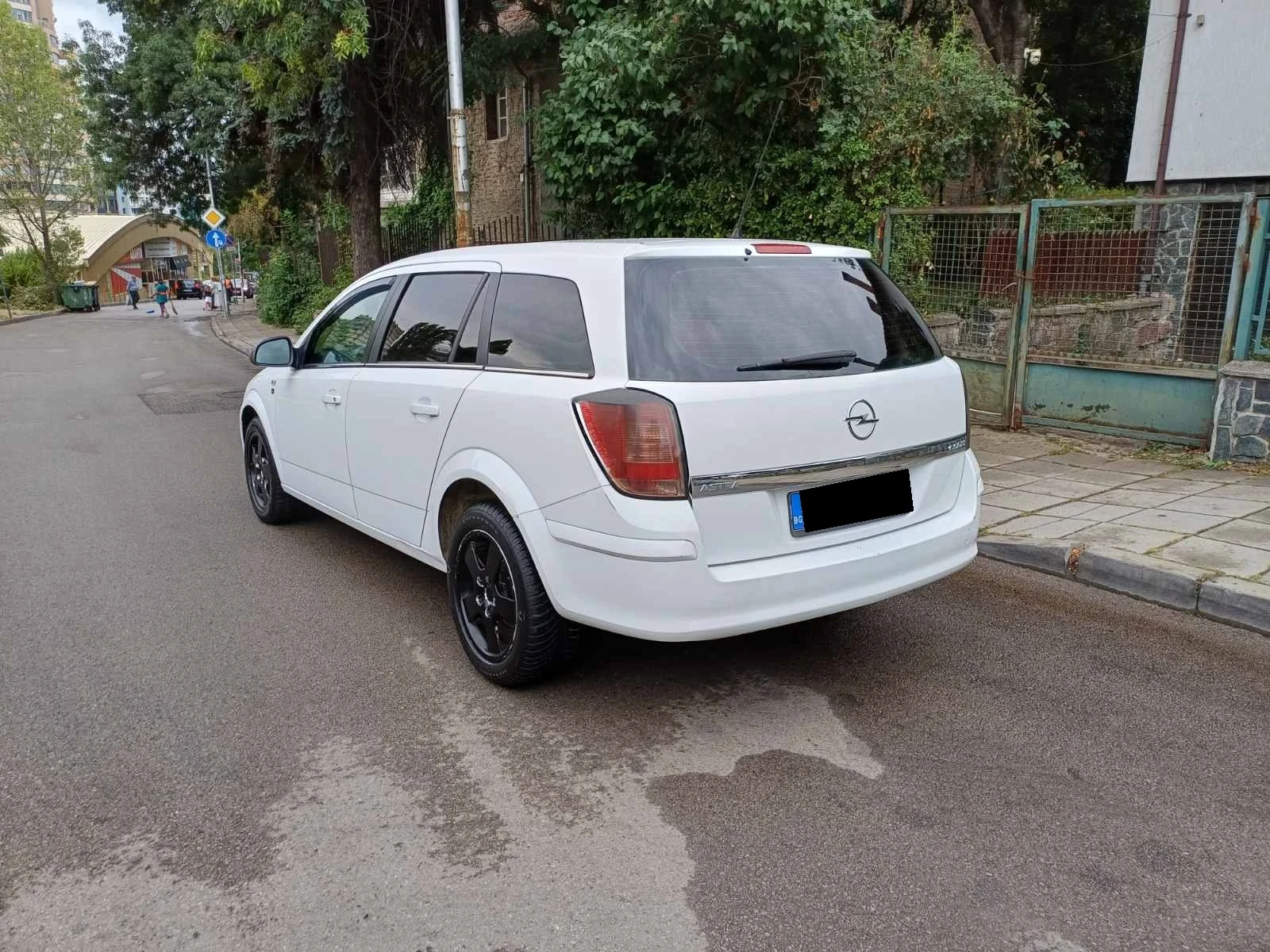 Opel Astra 1.7 CDTI Edition 111 - изображение 6