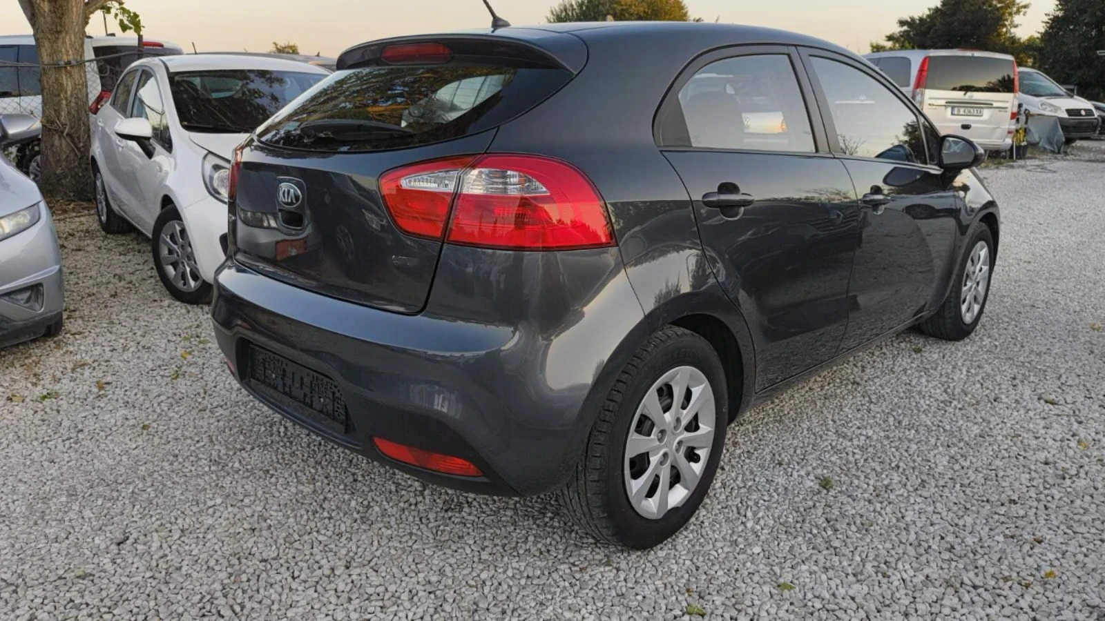 Kia Rio 1, 3 БЕНЗИН/ГАЗ - изображение 3