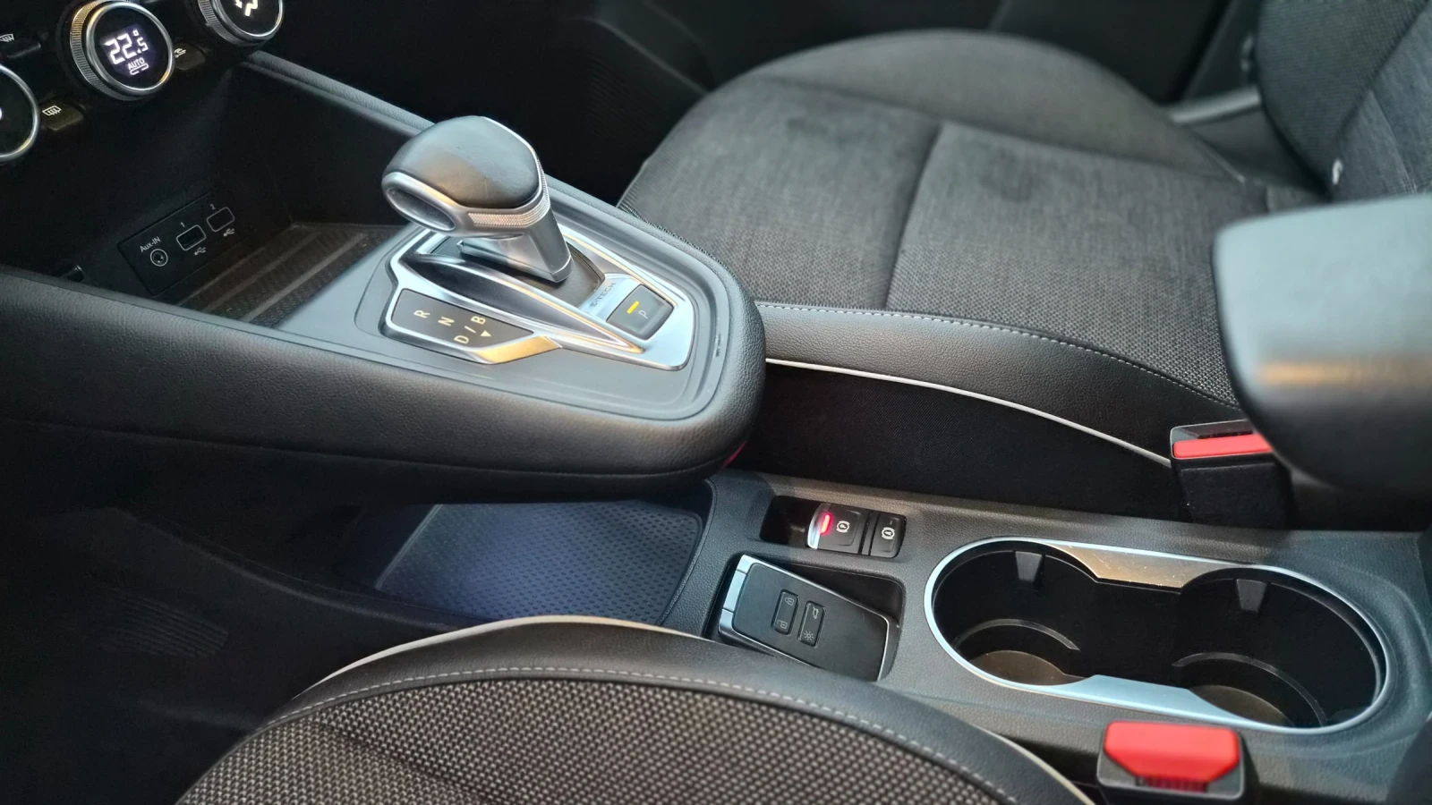 Renault Captur Plug-in Hybrid /88000/   / | Mobile.bg   12