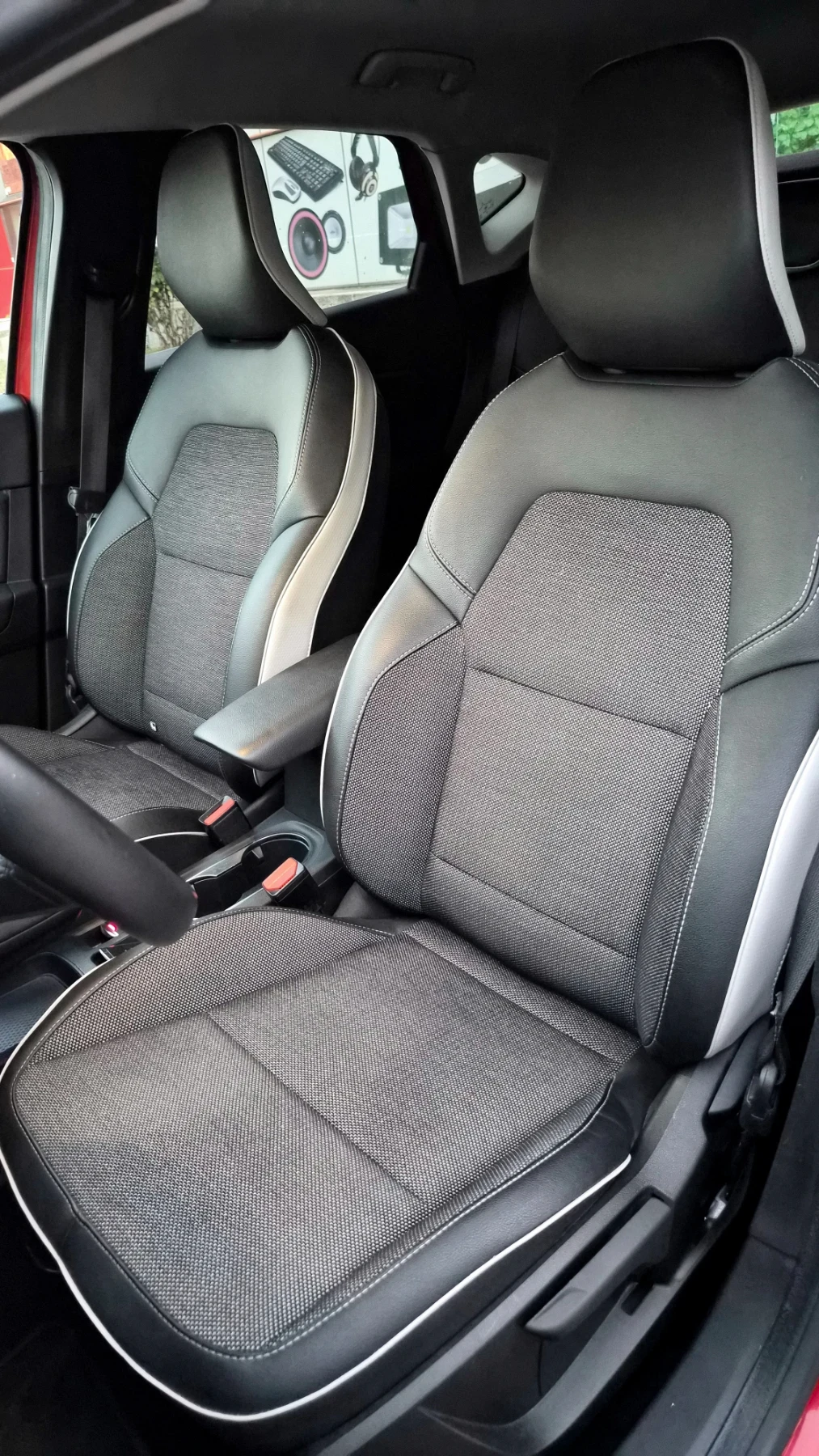 Renault Captur Plug-in Hybrid /88000км/ В ГАРАНЦИЯ /Обслужен - изображение 10