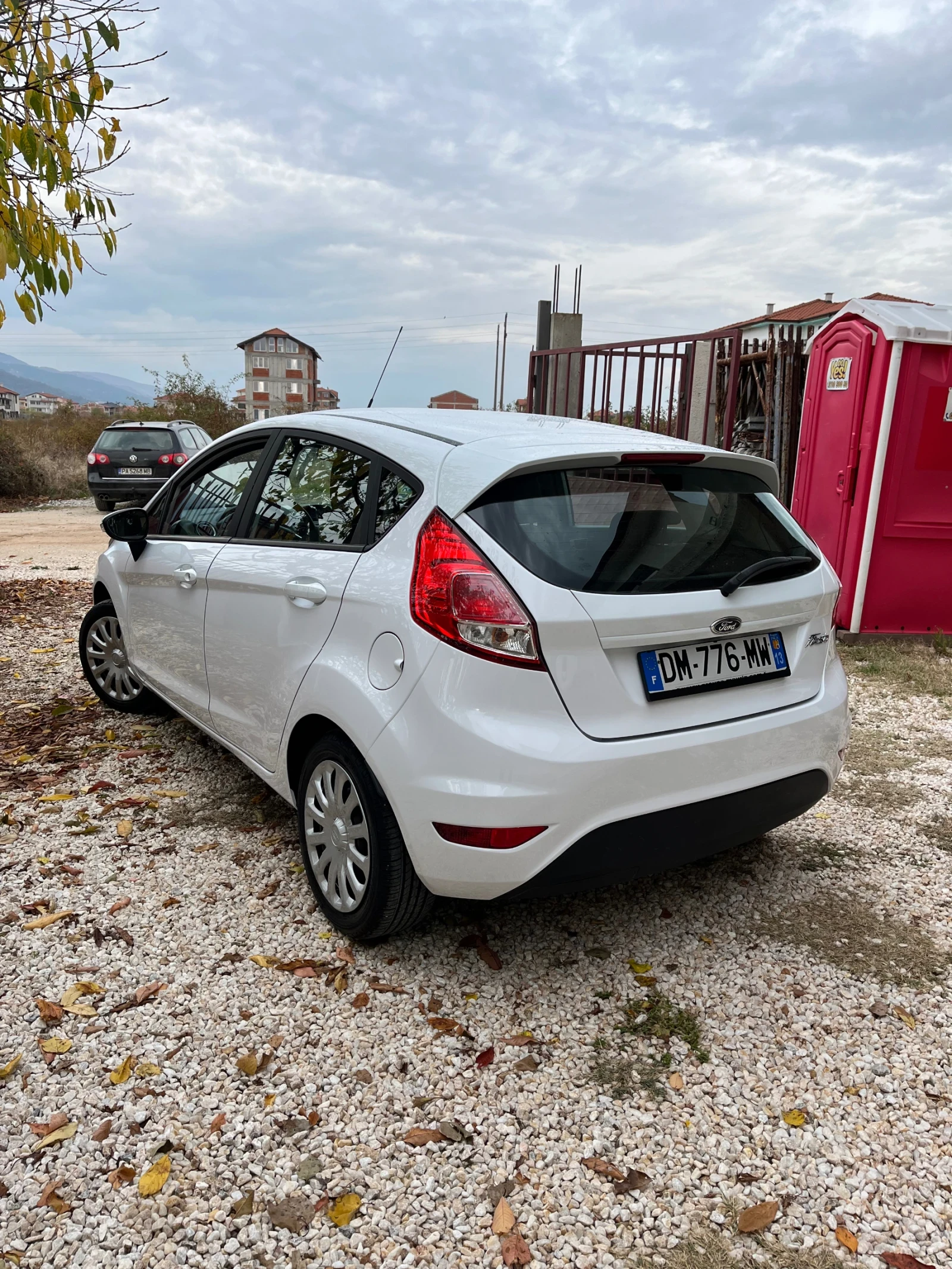 Ford Fiesta 1.25 ПЕРФЕКТНО СЪСТОЯНИЕ - изображение 4