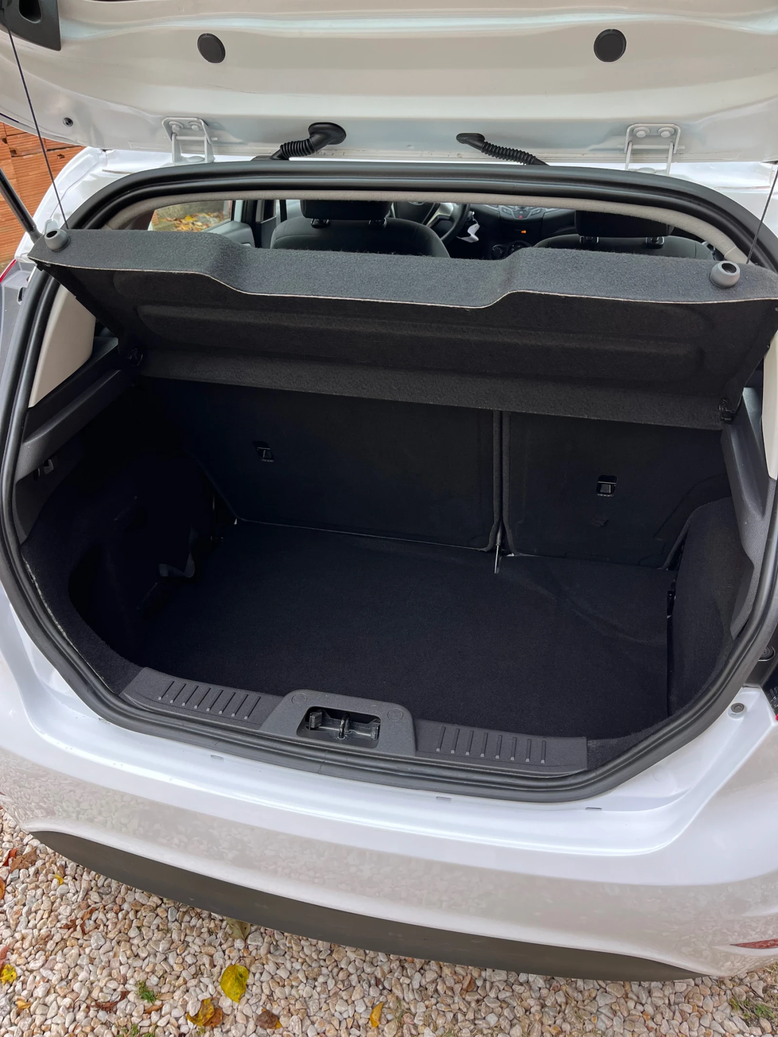 Ford Fiesta 1.25 ПЕРФЕКТНО СЪСТОЯНИЕ - изображение 8