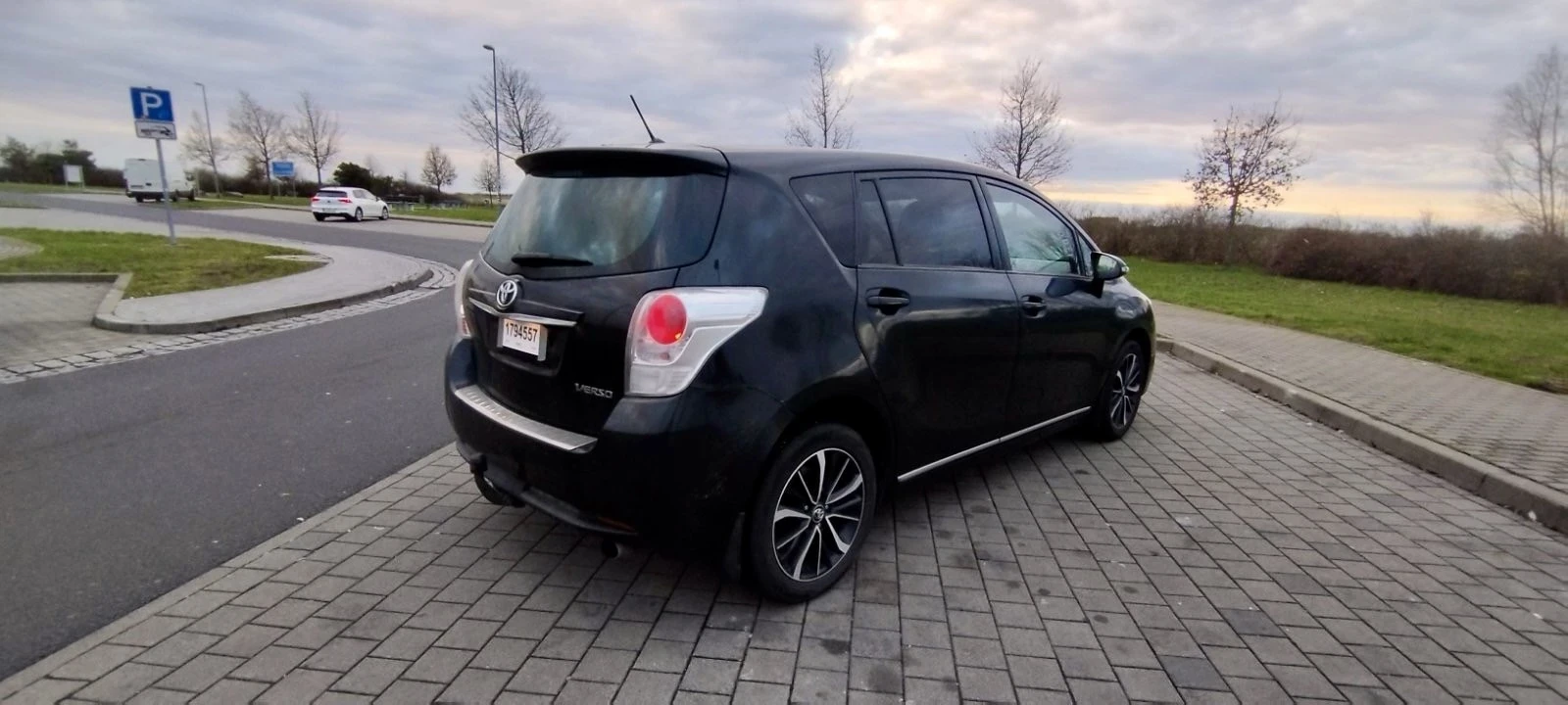 Toyota Verso S -1.8/147 ../ 6+ 1 | Mobile.bg   6