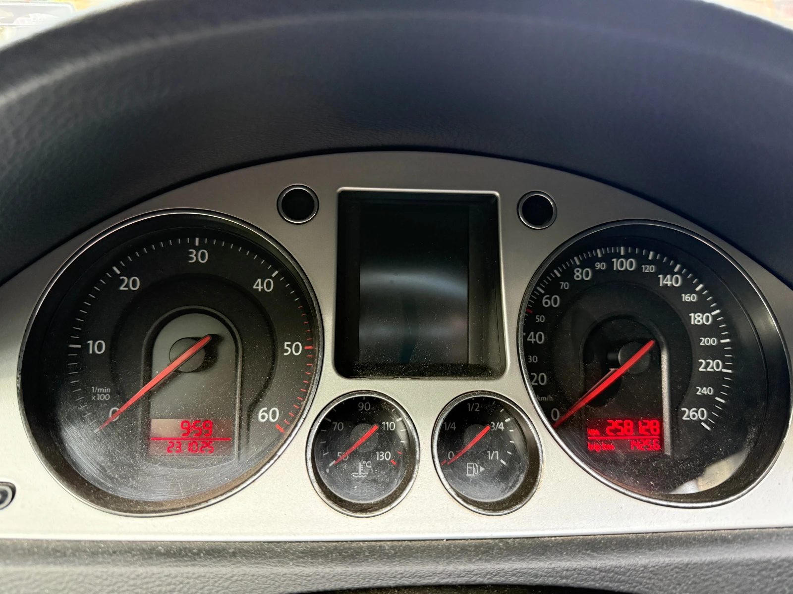 VW Passat TDI-Автоматик - изображение 3