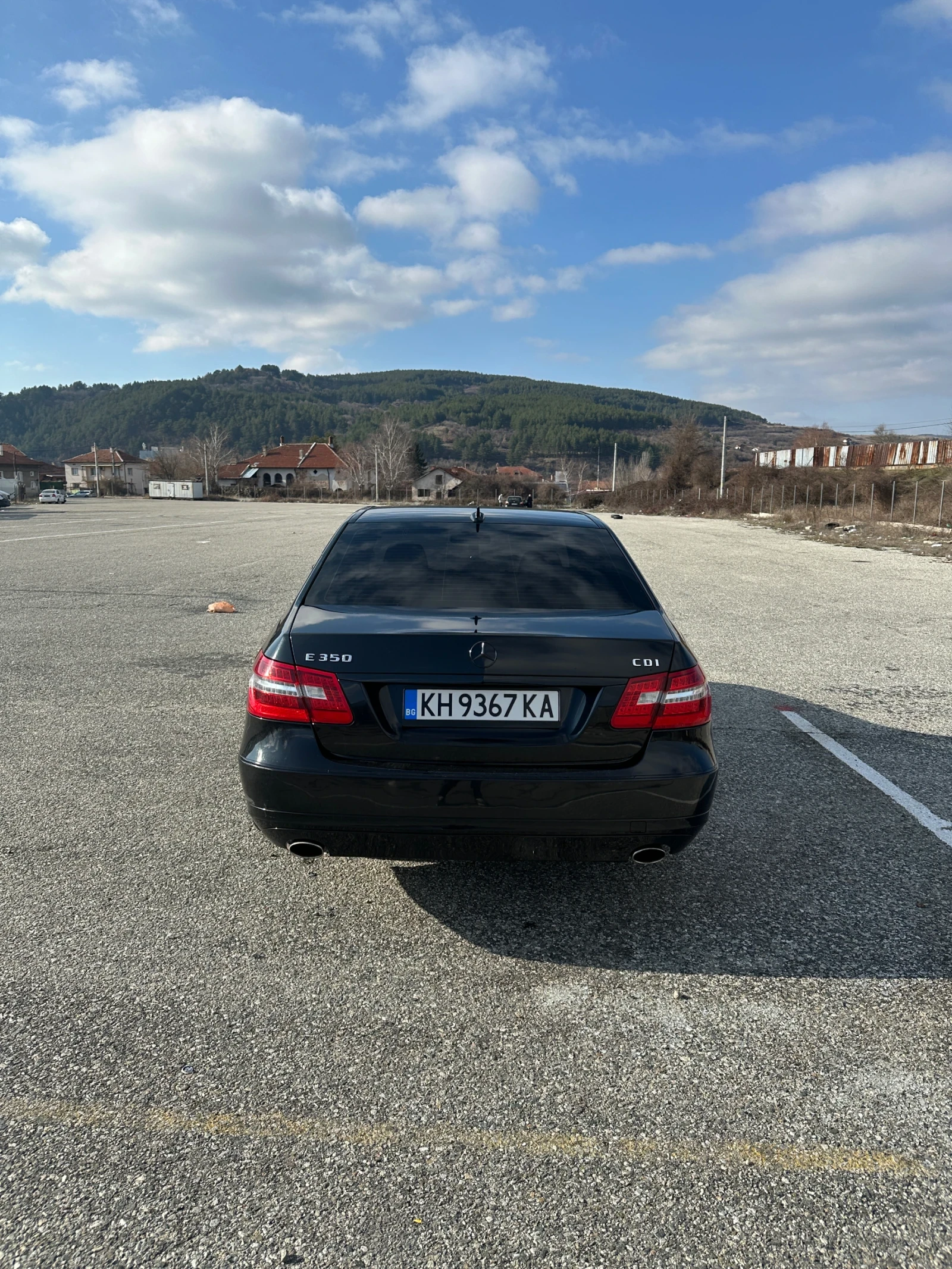 Mercedes-Benz E 350  - изображение 5