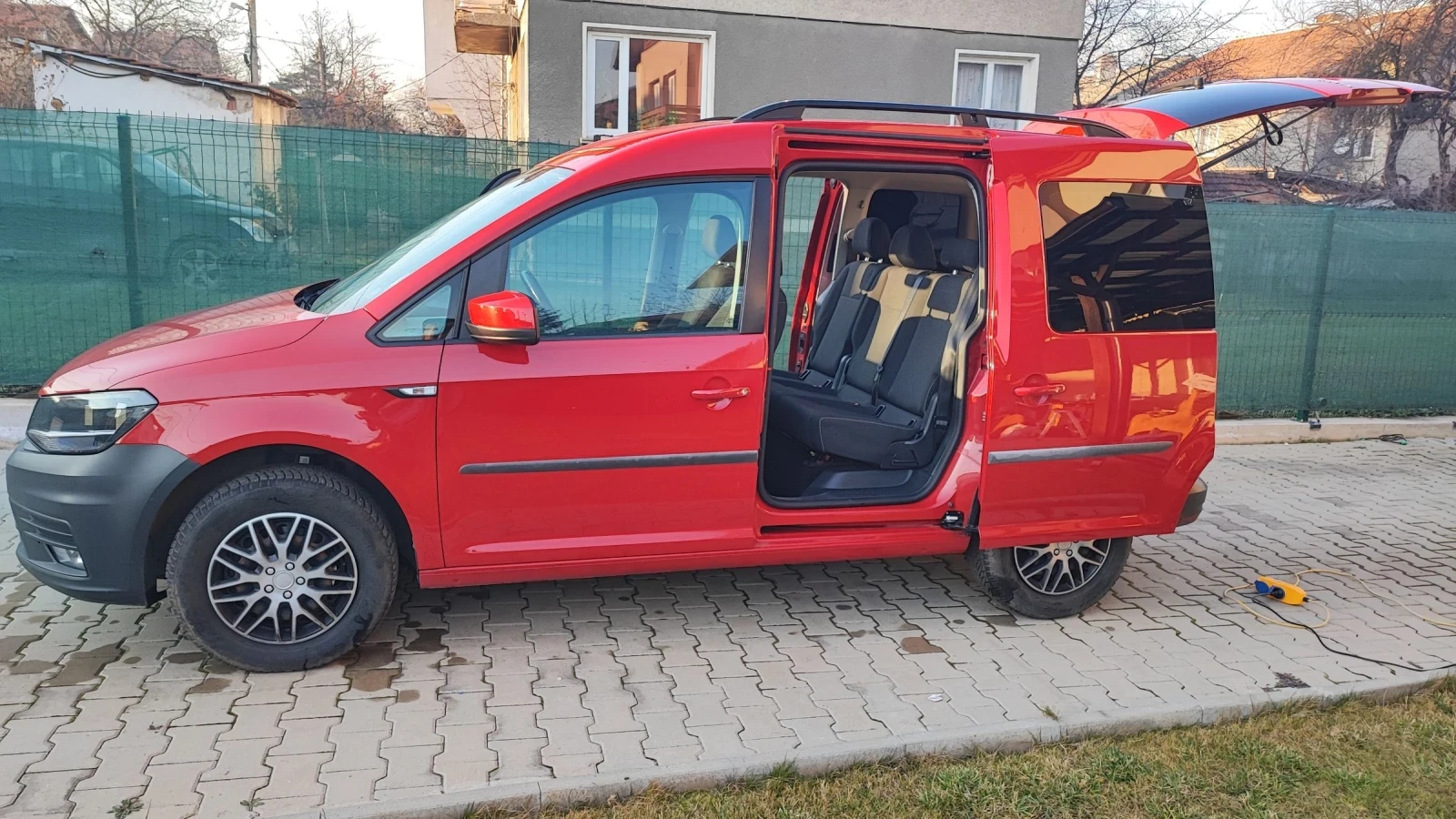 VW Caddy EU6 b | Mobile.bg � ����������� 11