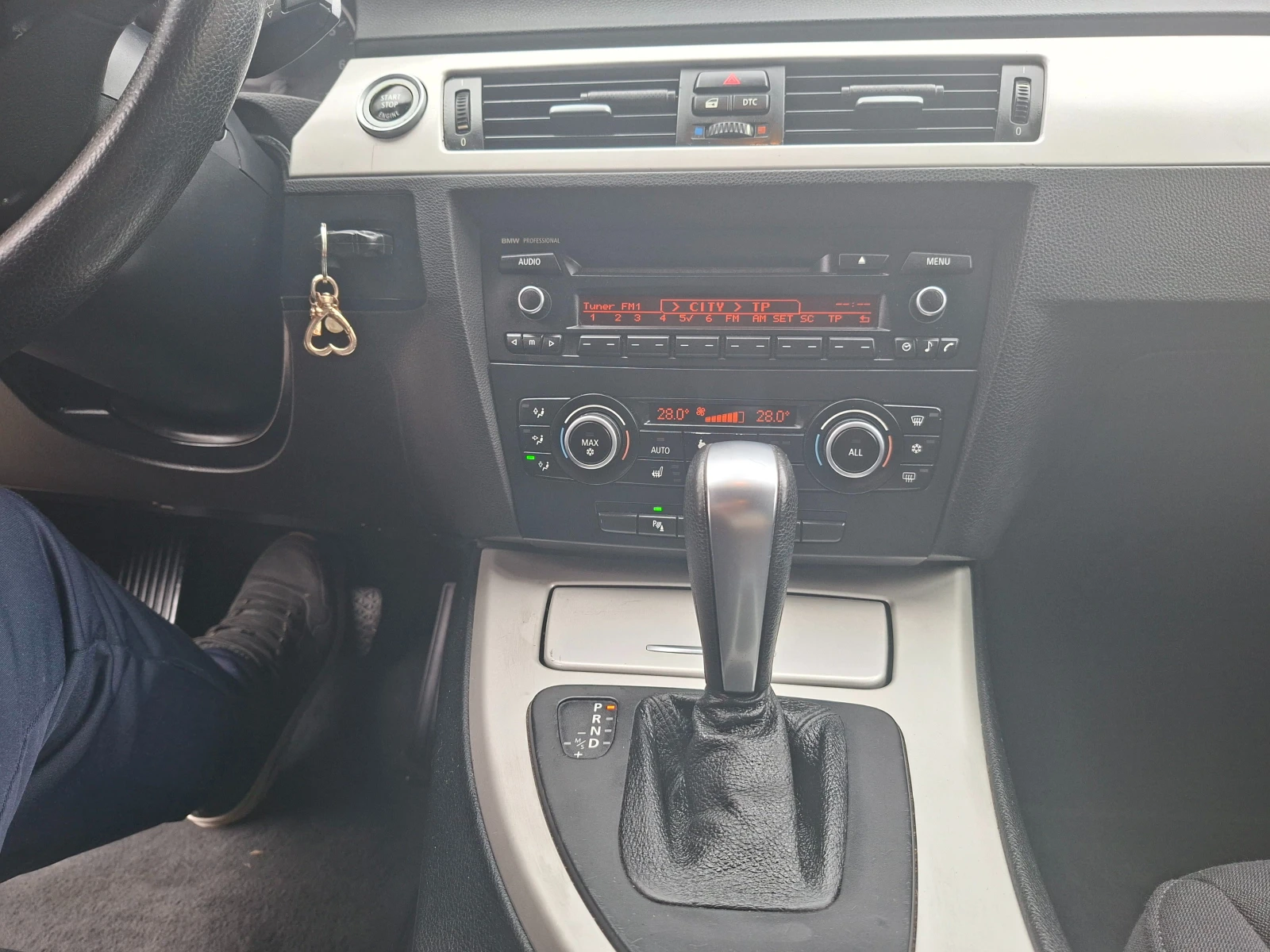 BMW 320 2.0i FACE.AVTOMAT | Mobile.bg � ����������� 12