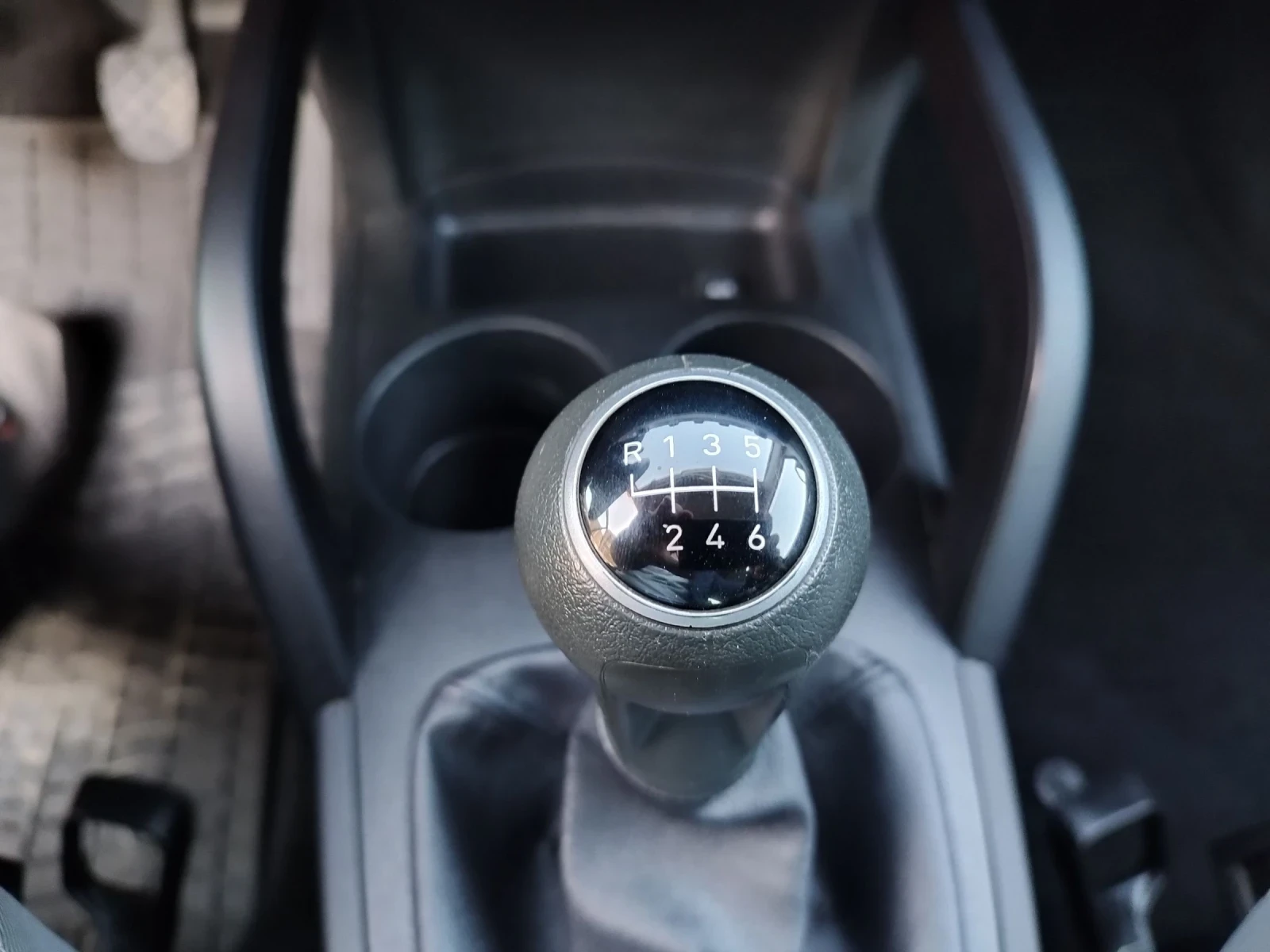 Seat Altea 1.9TDI-105kc 4x4, снимка 8 - Автомобили и джипове - 53808529