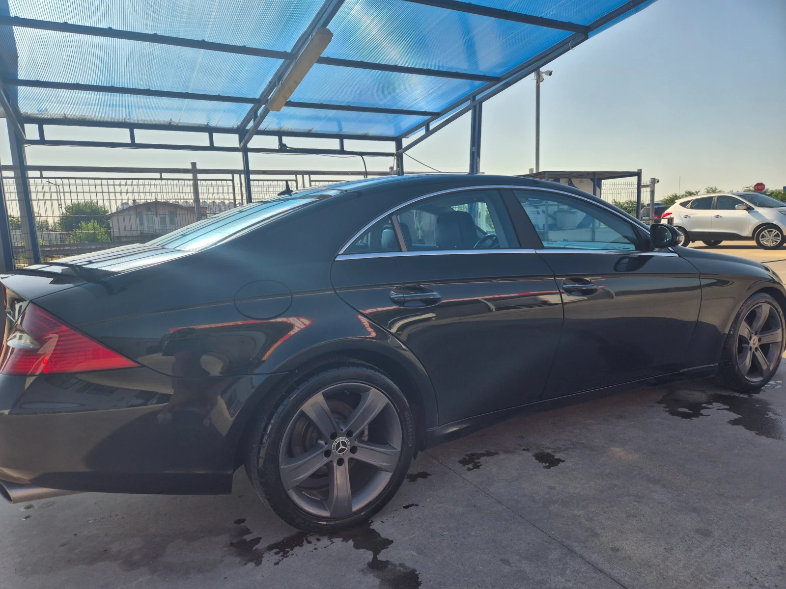 Mercedes-Benz CLS 320, снимка 3 - Автомобили и джипове - 54037381