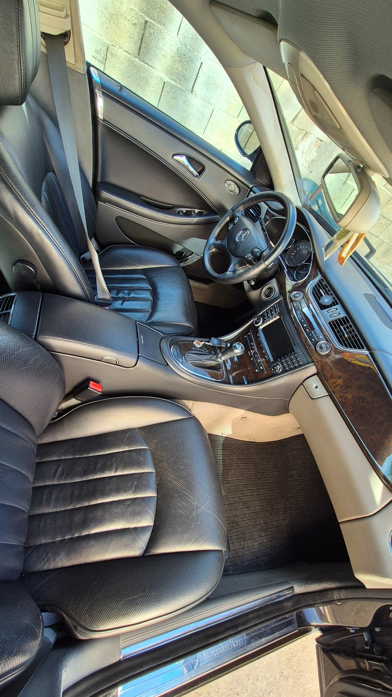 Mercedes-Benz CLS 320, снимка 9 - Автомобили и джипове - 54403247