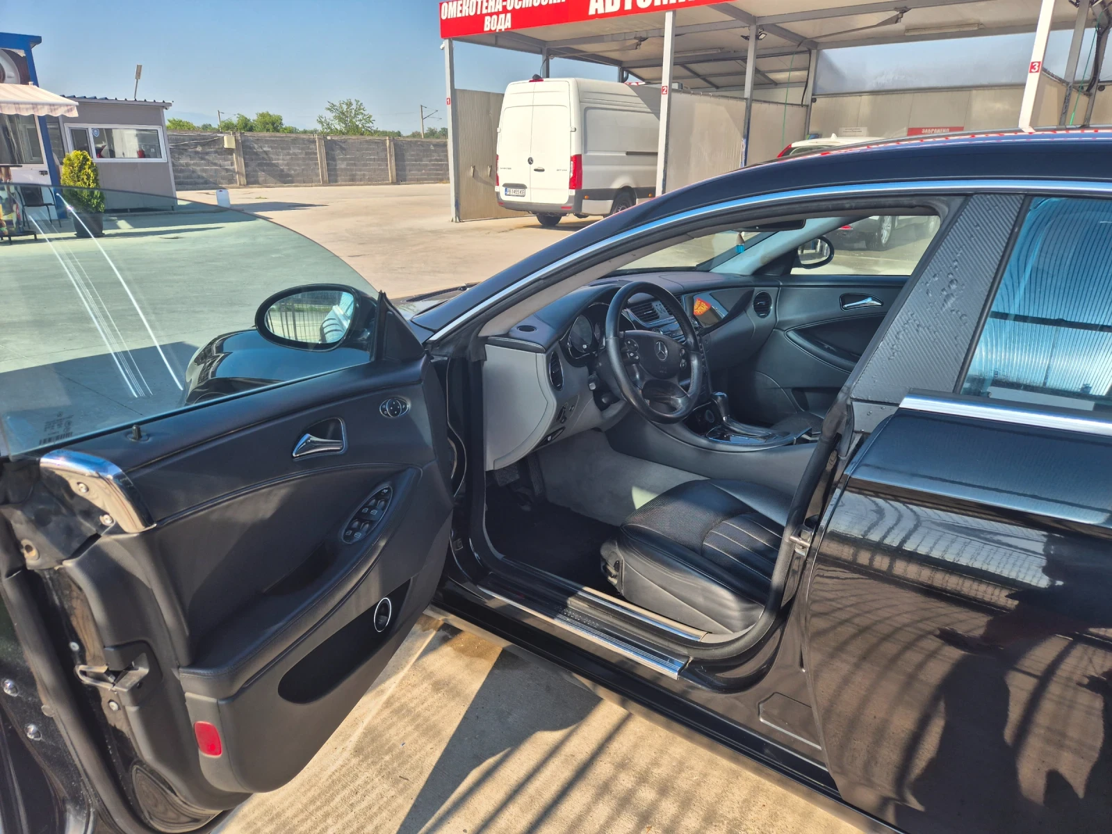 Mercedes-Benz CLS 320, снимка 7 - Автомобили и джипове - 54037381