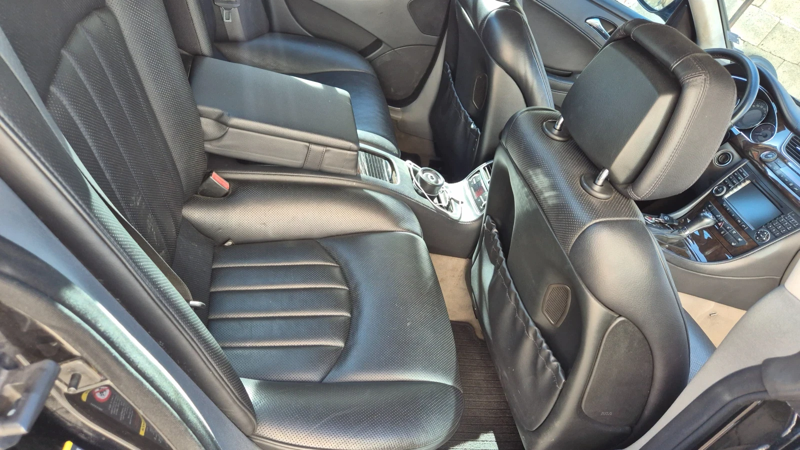 Mercedes-Benz CLS 320, снимка 8 - Автомобили и джипове - 54403247