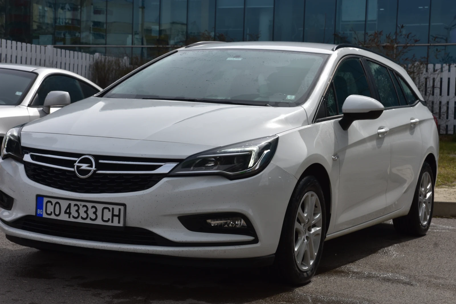 Opel Astra, снимка 5 - Автомобили и джипове - 54186471