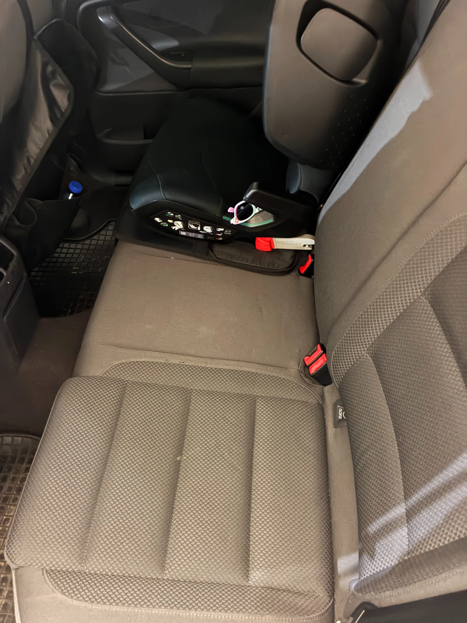 VW Golf 1.6 FSI, снимка 4 - Автомобили и джипове - 54243054