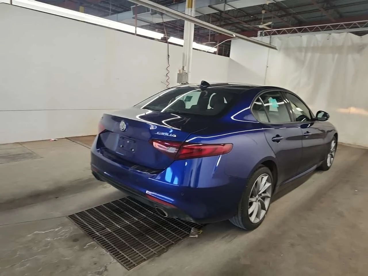 Alfa Romeo Giulia * SPRINT * CARFAX * ЦЕНА ДО БГ, снимка 3 - Автомобили и джипове - 54729436