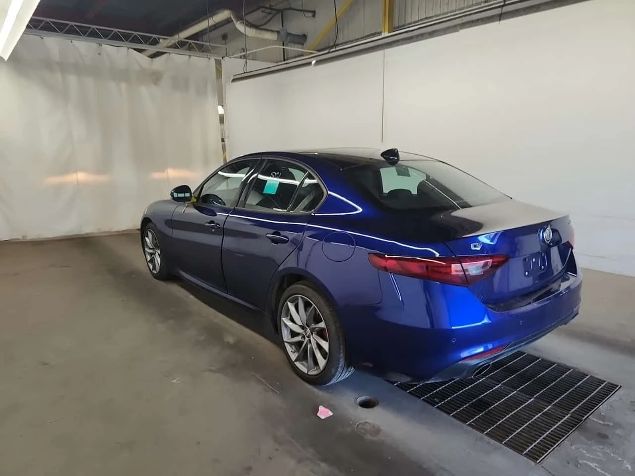 Alfa Romeo Giulia * SPRINT * CARFAX * ЦЕНА ДО БГ, снимка 5 - Автомобили и джипове - 54729436