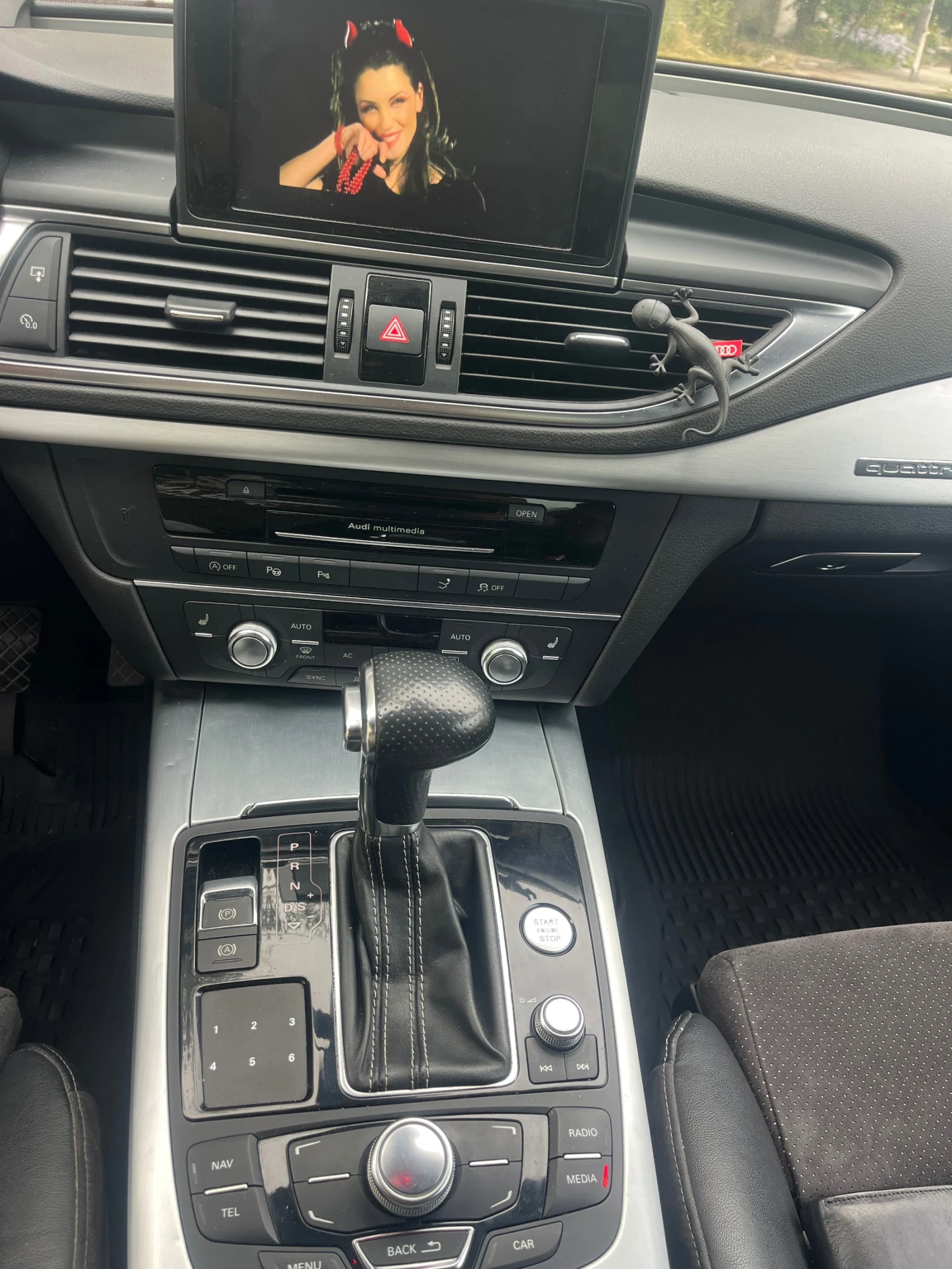 Audi A7 S-Line Лизинг, снимка 9 - Автомобили и джипове - 54741487