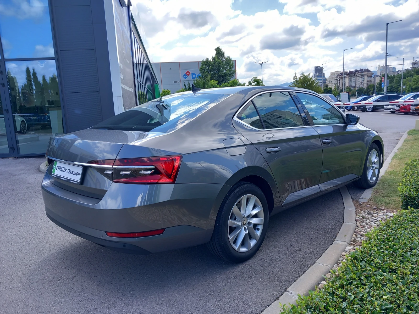 Skoda Superb 2.0 TDI /7DSG/ 4X4, снимка 3 - Автомобили и джипове - 55412918