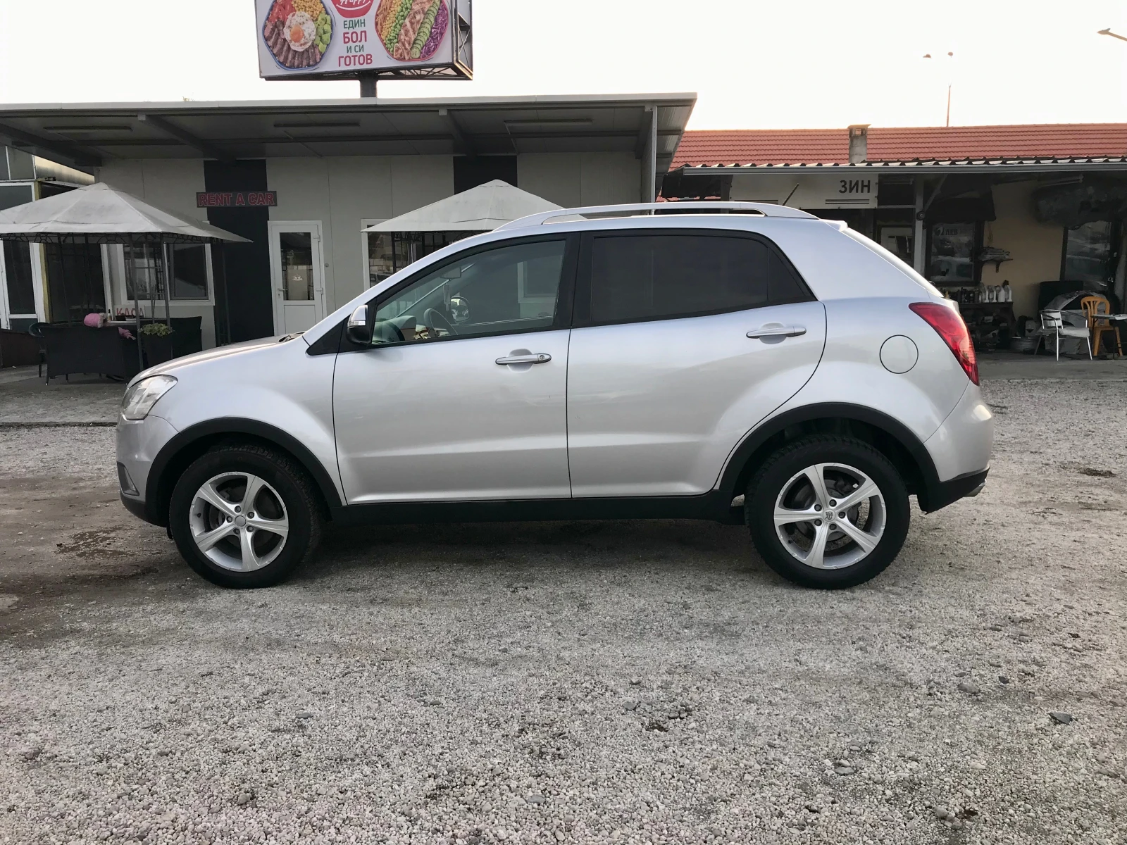 SsangYong Korando 2.0d-175kc.-4x4-6ck., снимка 4 - Автомобили и джипове - 56641180
