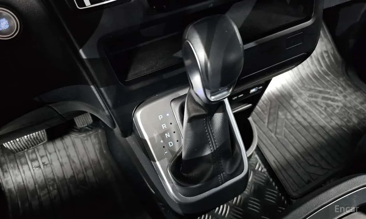Hyundai Staria * Cargo 5 Seater * ����������*  | Mobile.bg � ����������� 9